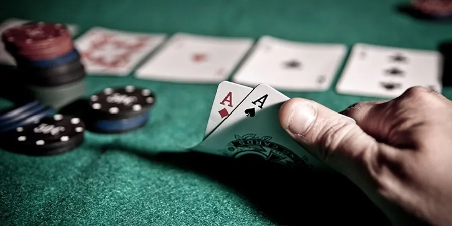 德州撲克規則入門指南：閱讀完後直接上手！-KC888評價站